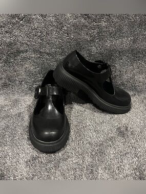 Mini Melissa Girl’s Jackie T-Strap Shoe size 12